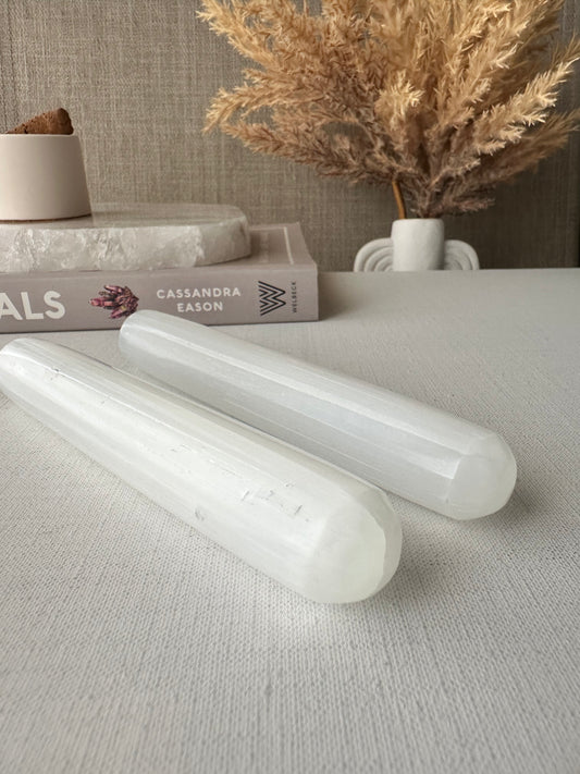 Selenite Smooth Wands || Purification