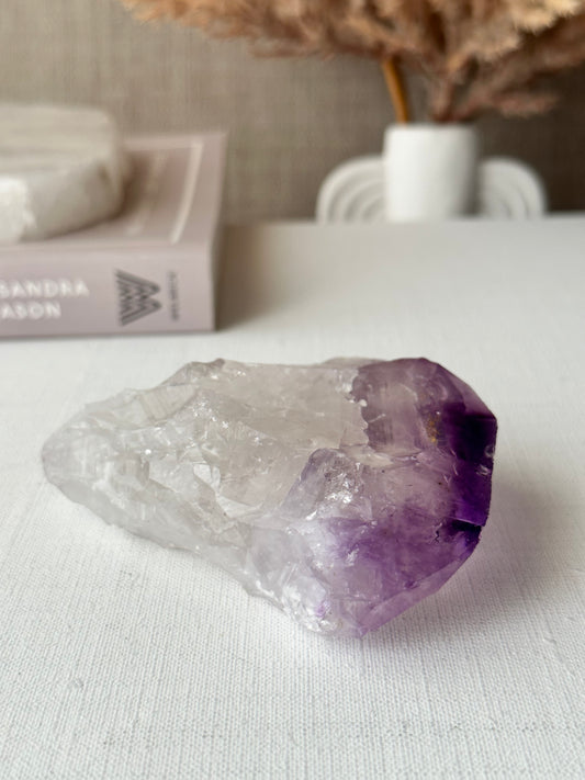 Amethyst Raw Point (.228g) || Balance