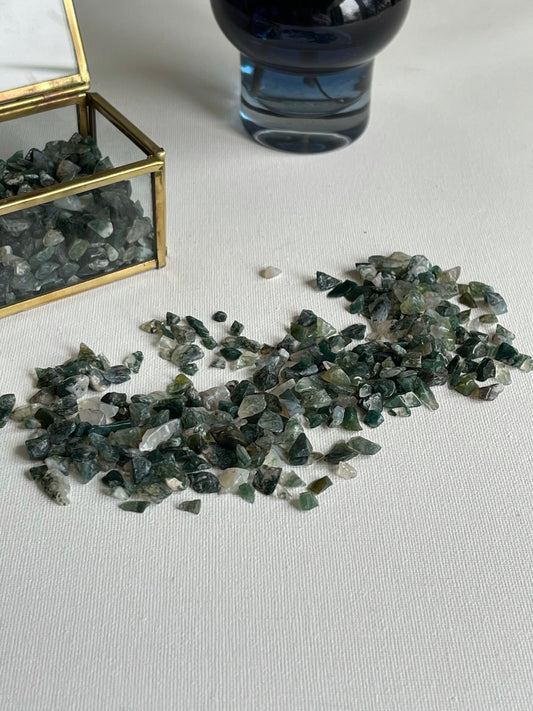 Moss Agate Chips (.100g) || New Beginnings