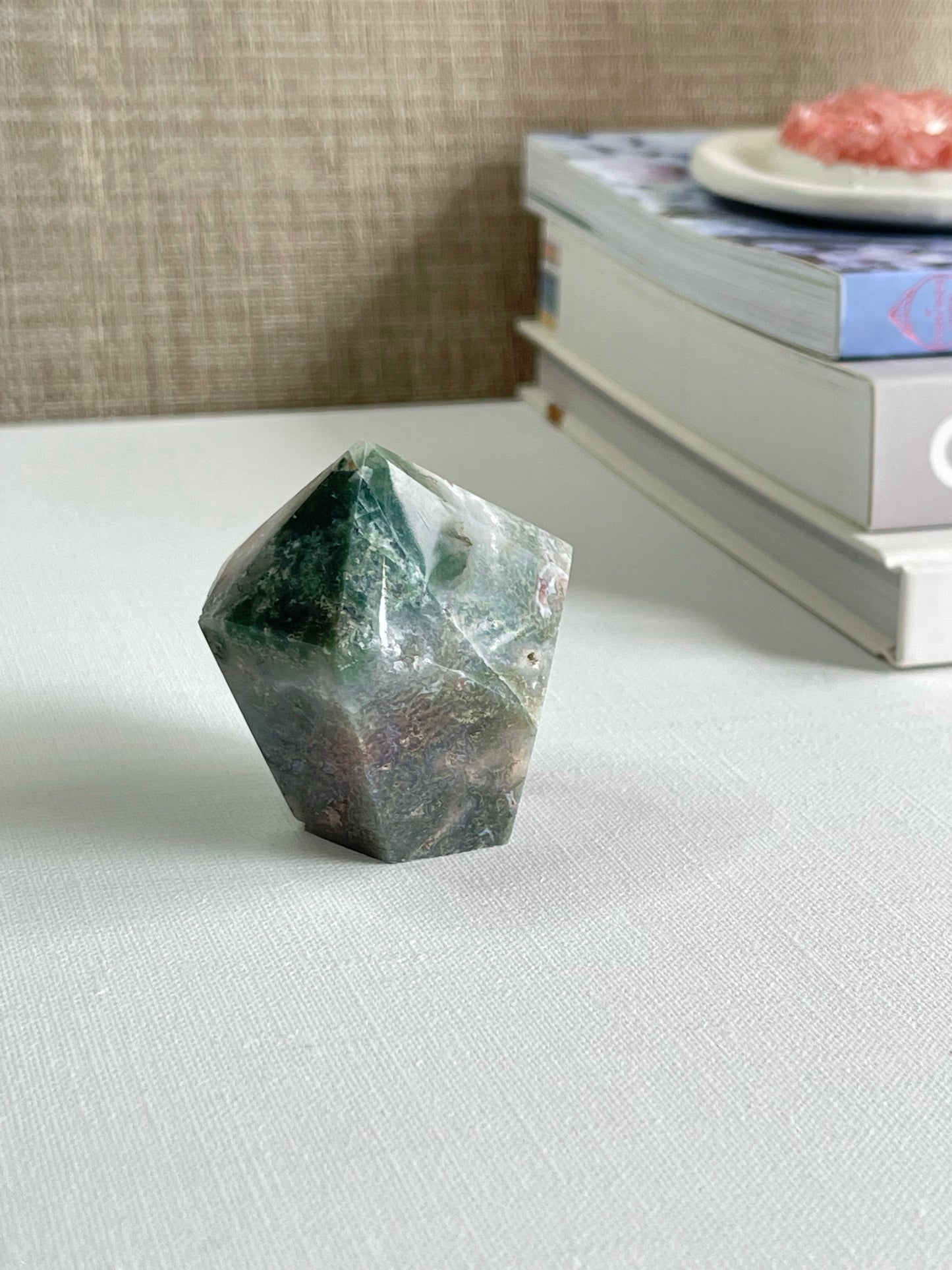 Druzy Moss Agate Cupcakes || New Beginnings