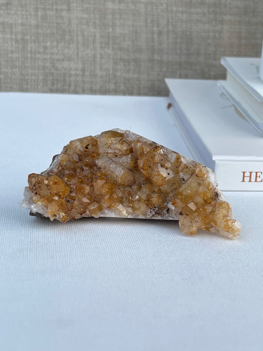 Heated Amethyst (0.105g) || Prosperity