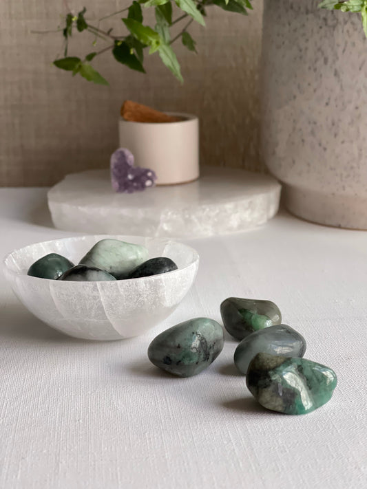 Emerald Tumble || Friendship