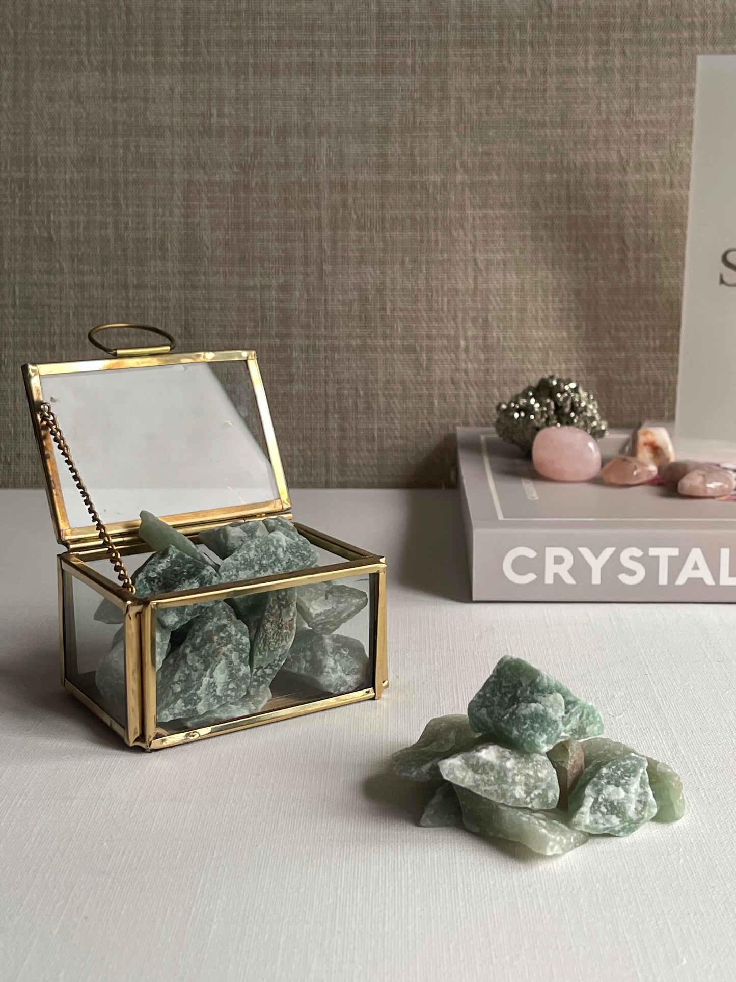 Green Quartz Rough (100g) || Creativity