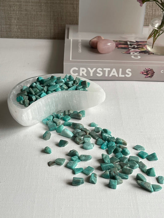Amazonite Crystal Chips (.100g) || Courage
