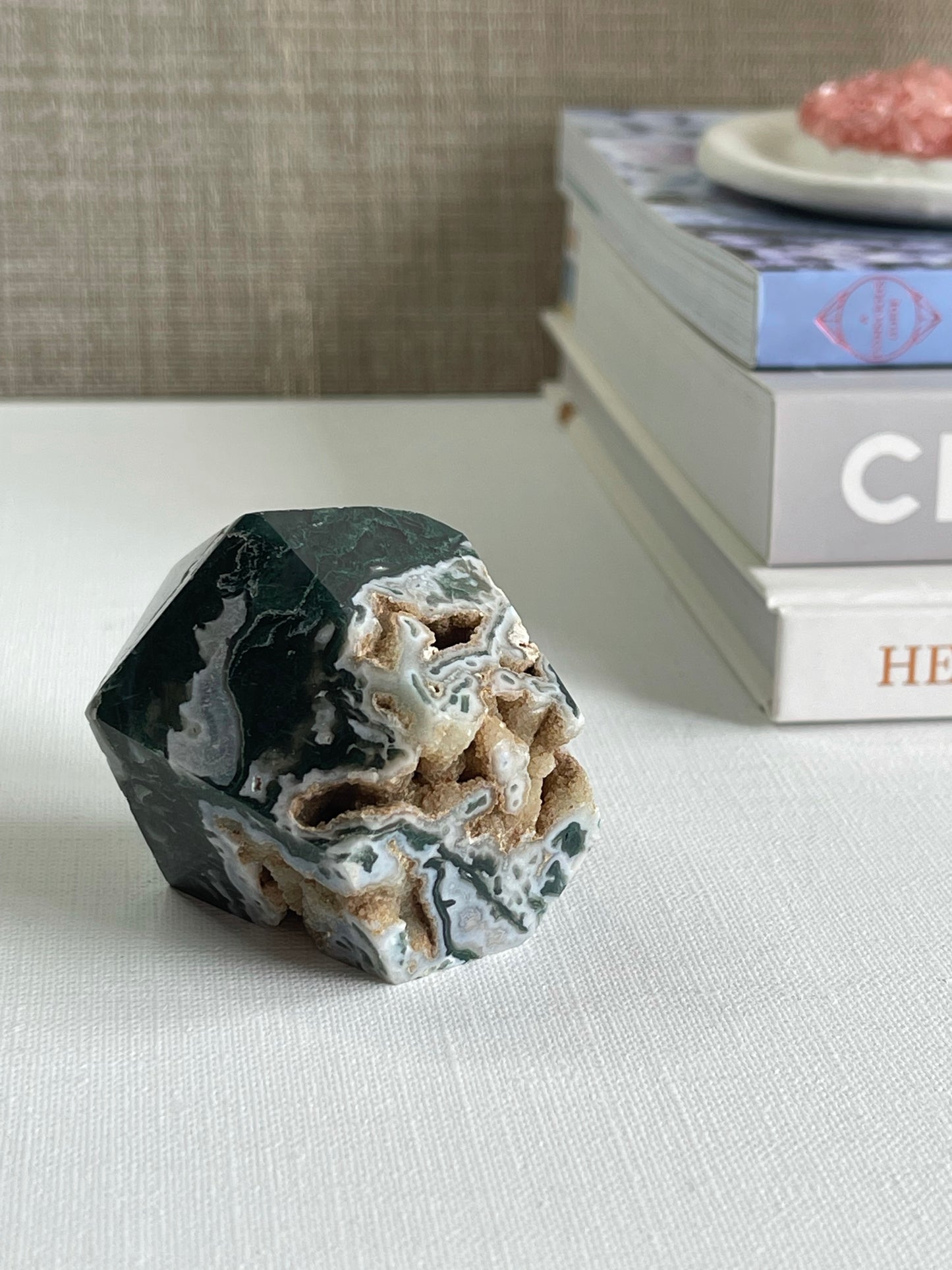 Druzy Moss Agate Cupcakes || New Beginnings