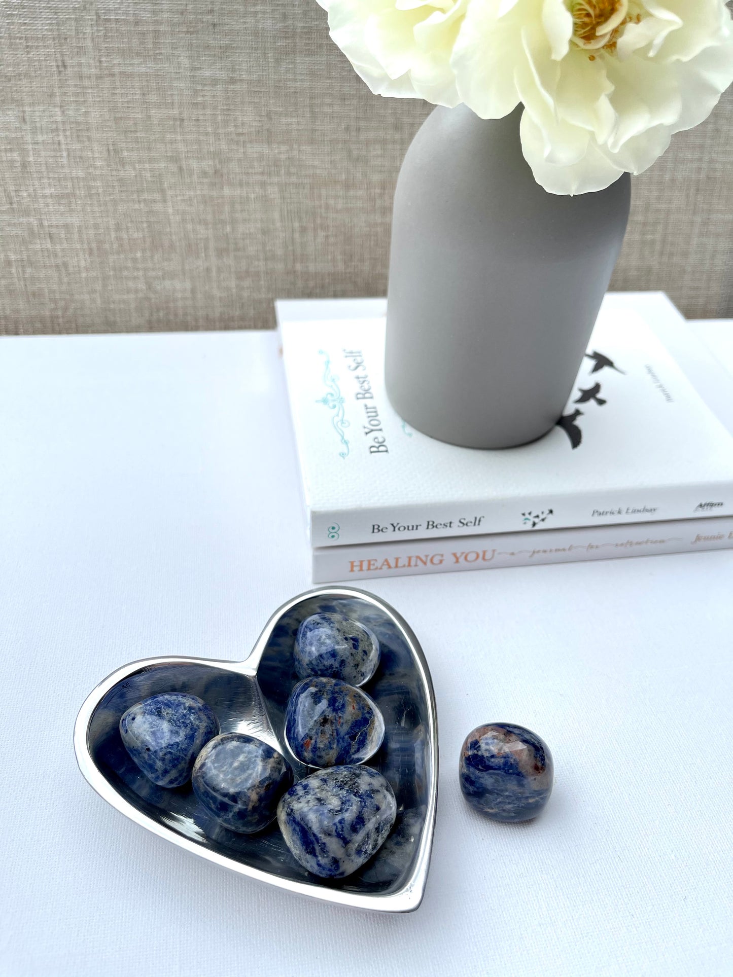 Sodalite Tumble || Clarity