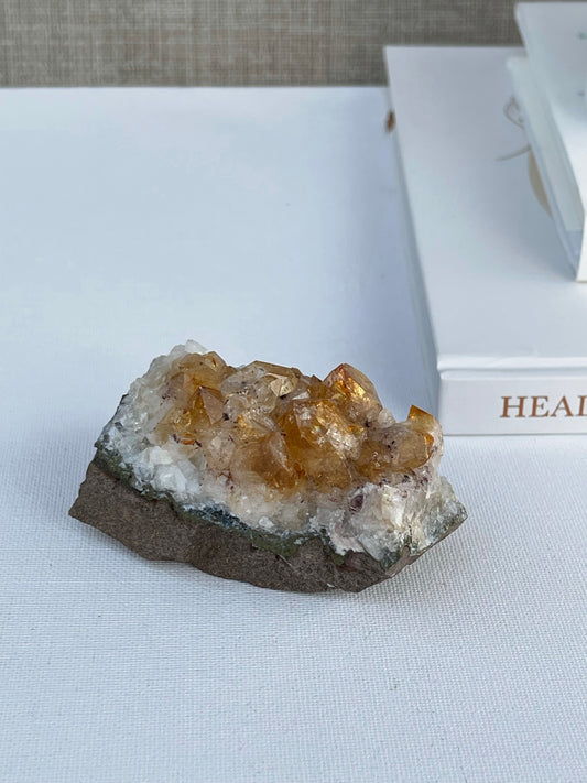 Heated Amethyst (0.174g) || Prosperity