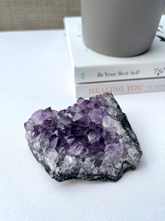 Amethyst Cluster (.167g) || Balance