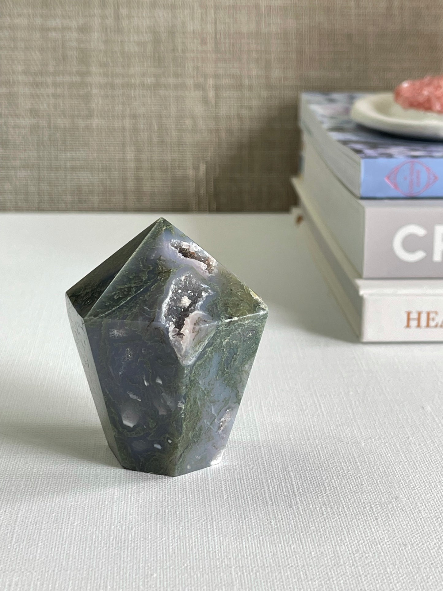 Druzy Moss Agate Cupcakes || New Beginnings