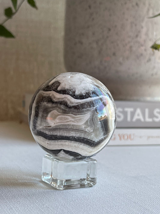 Zebra Onyx Sphere || Large