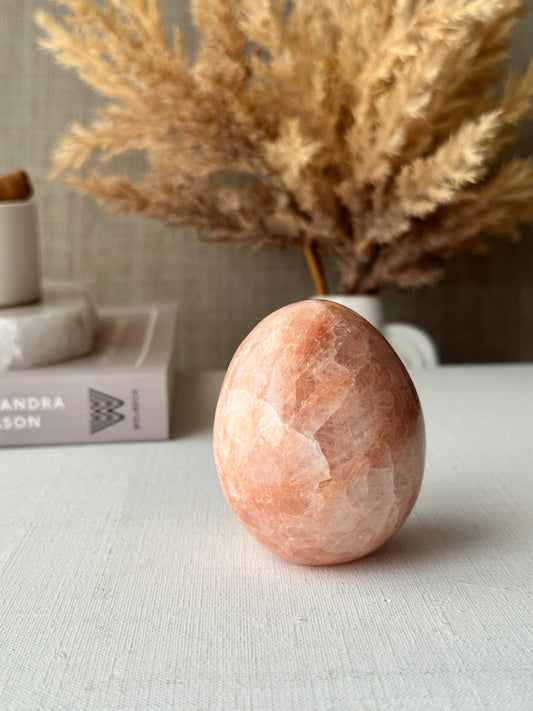 Pink Onyx Self Standing Eggs || Small