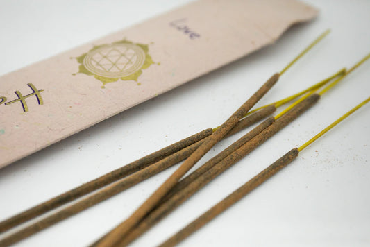 Holy Smoke Incense - Love || 20gm