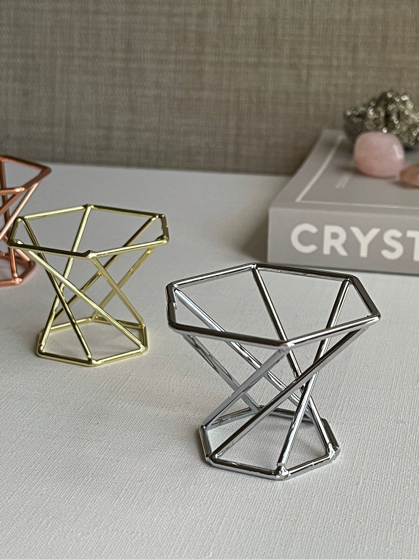 Metal Sphere Stand || Hexagon