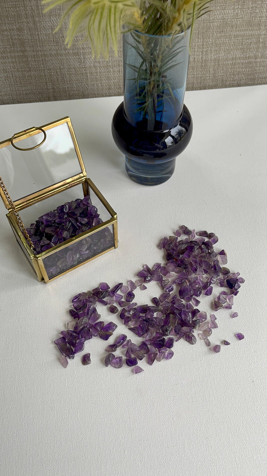 Amethyst Chips (100g) || Balance