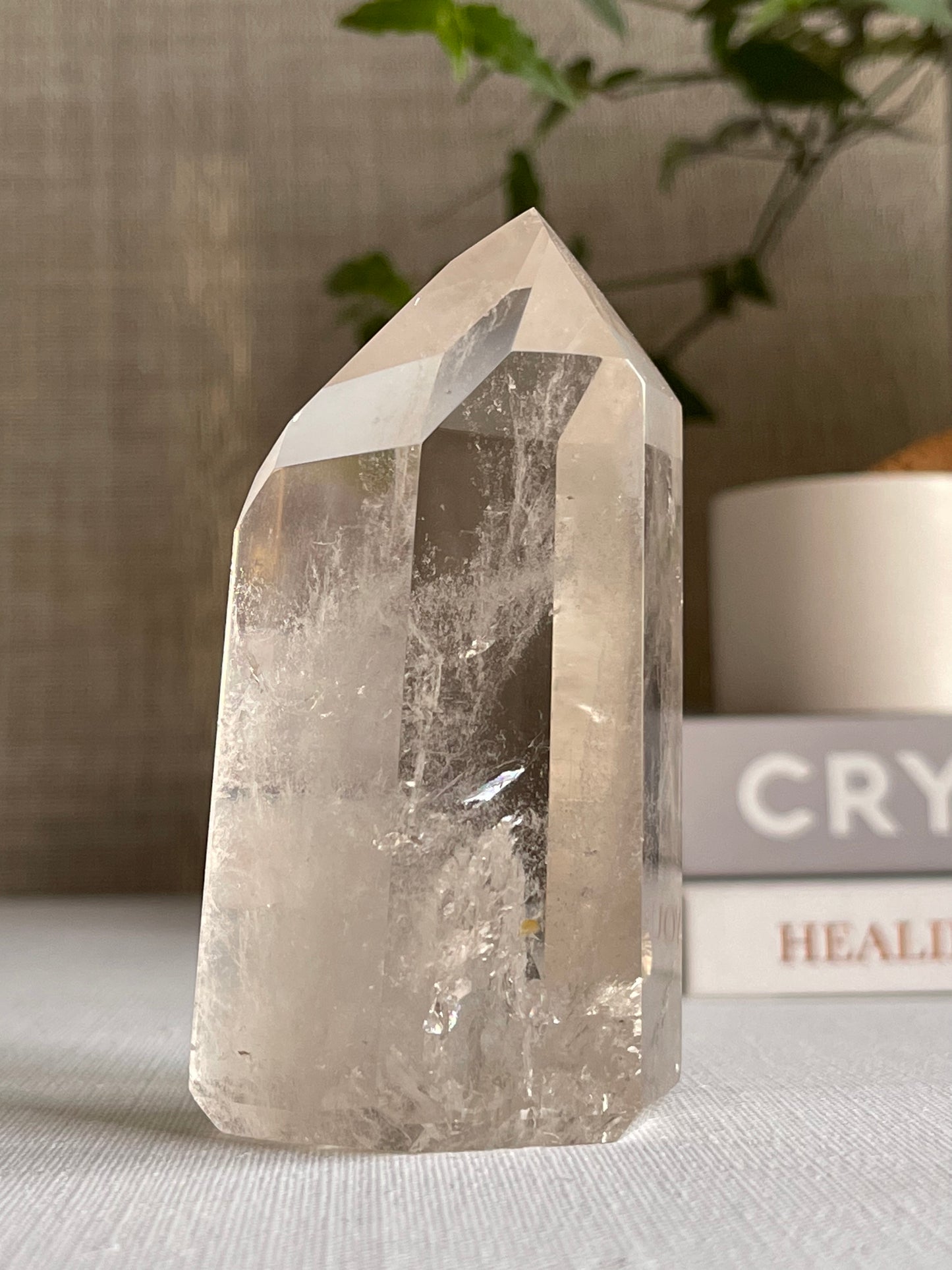 Clear Quartz Tower (0.186g) || Healing