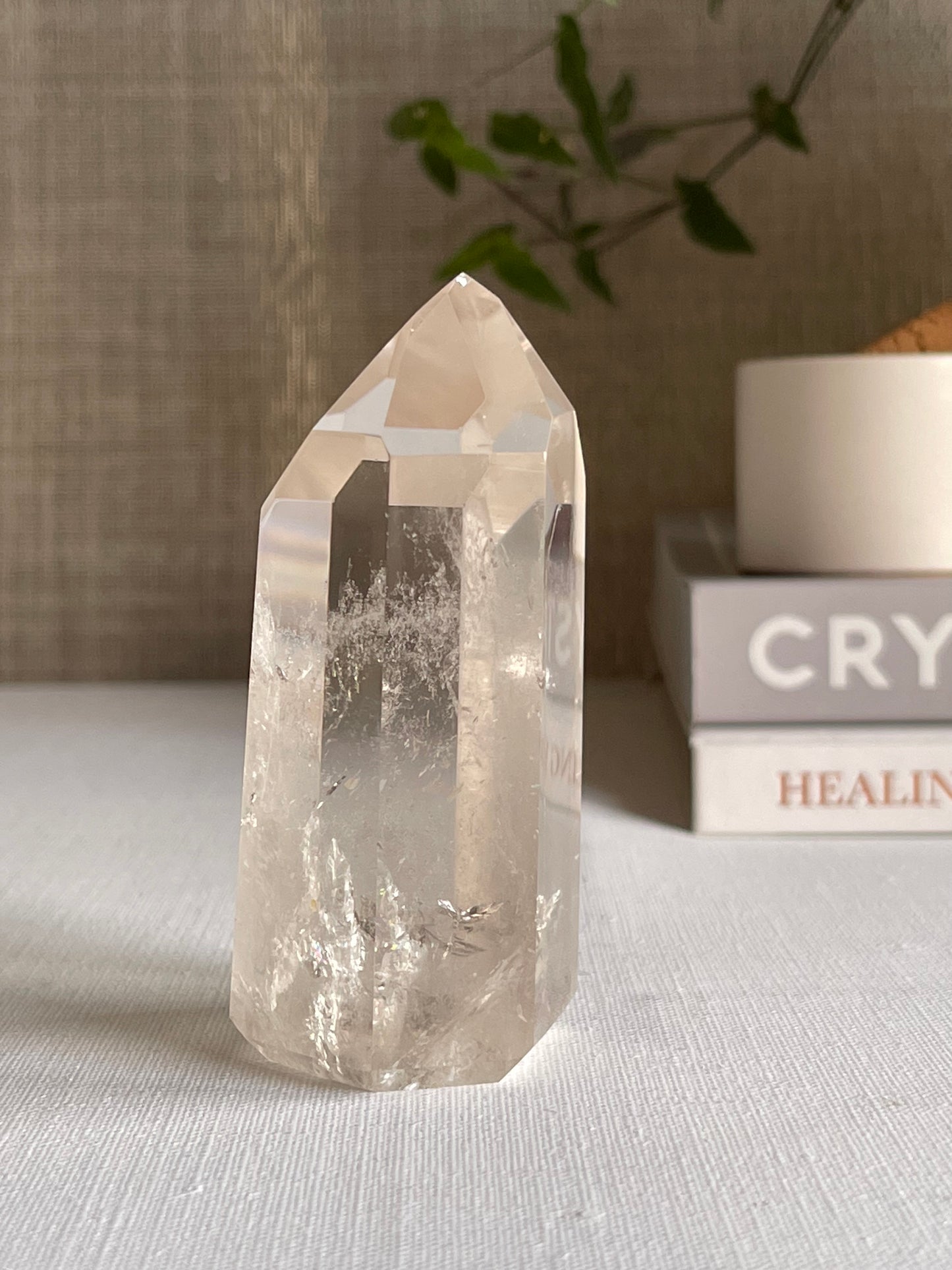 Clear Quartz Tower (0.186g) || Healing