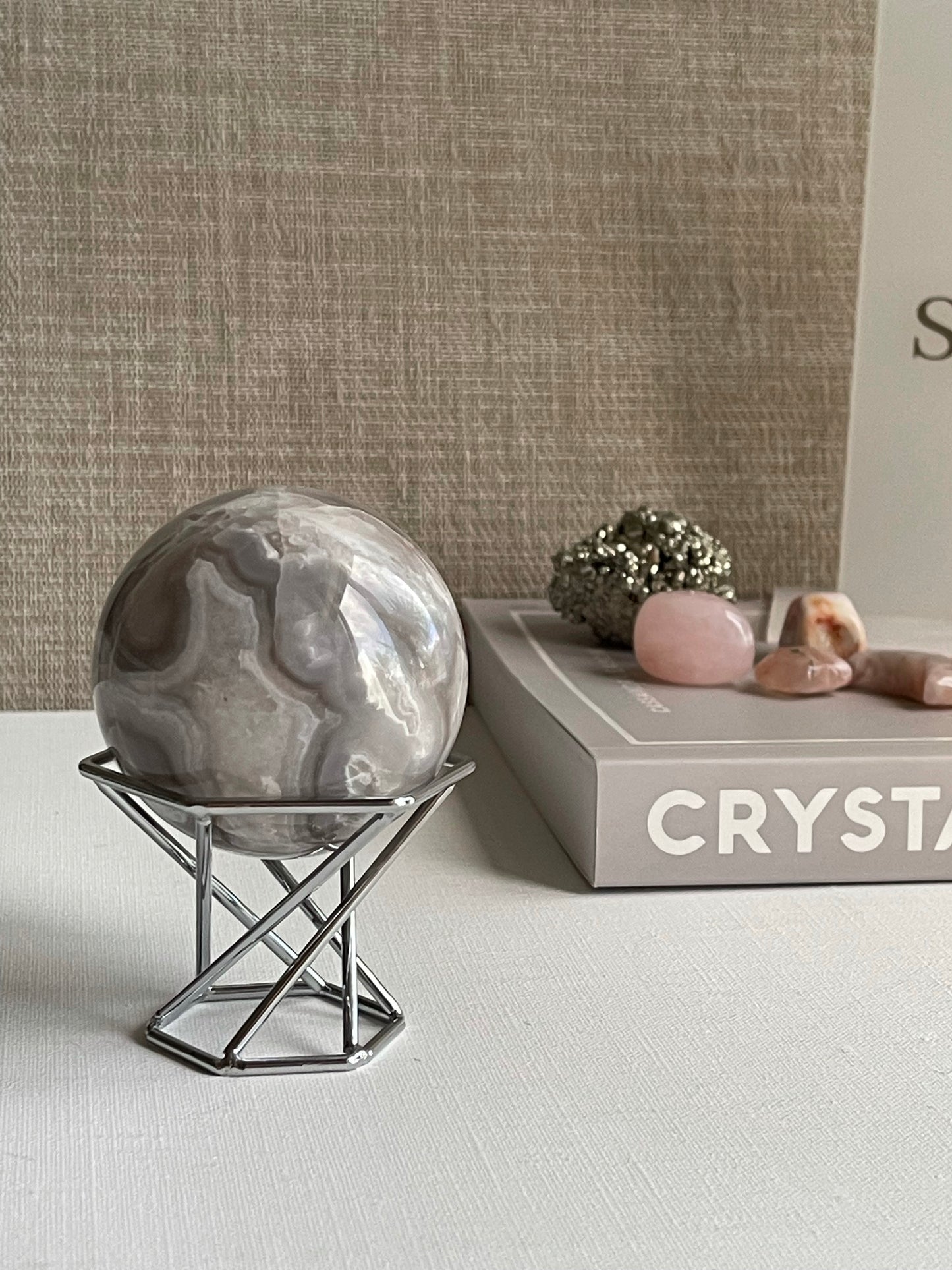 Metal Sphere Stand || Hexagon