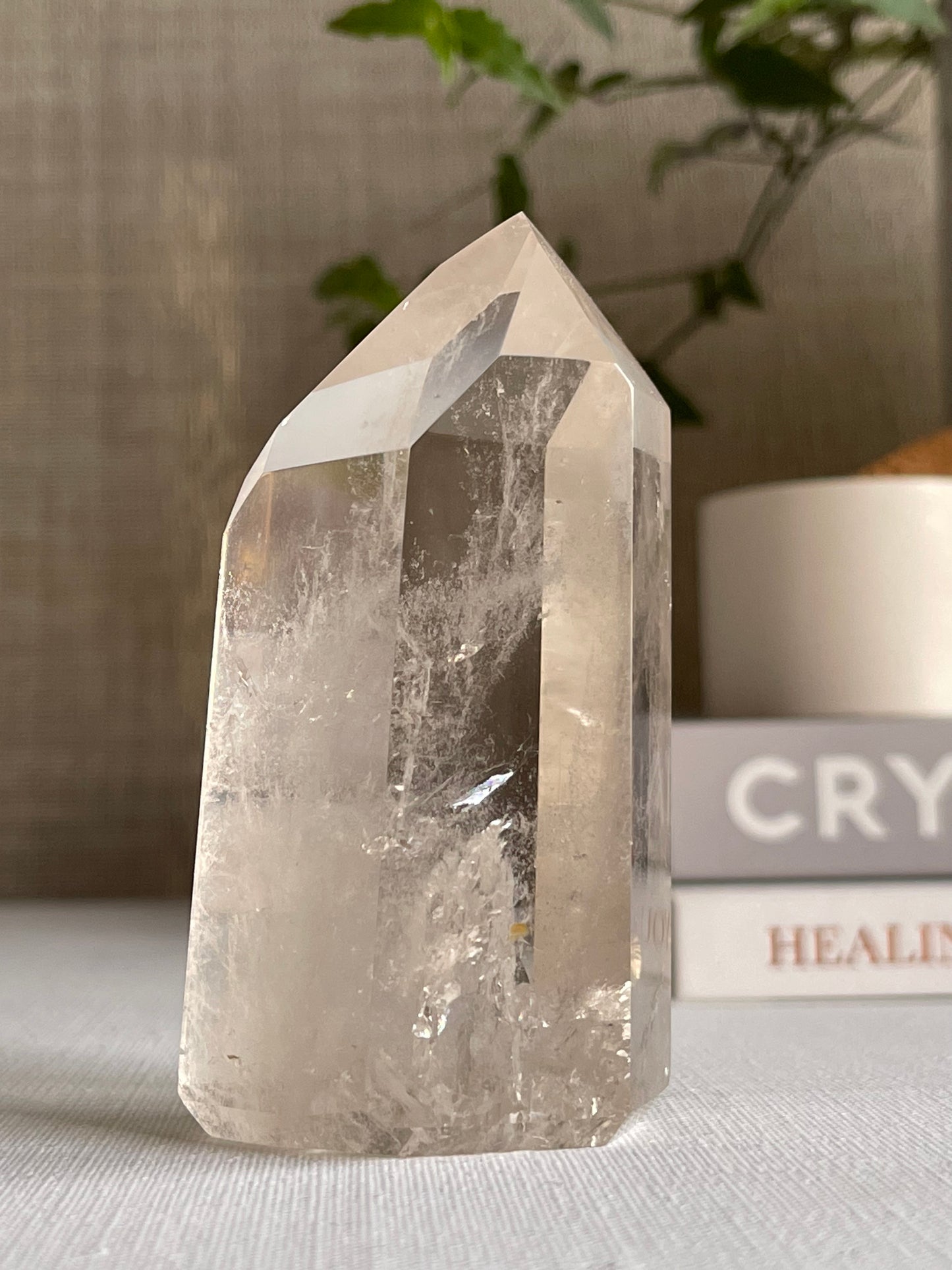 Clear Quartz Tower (0.186g) || Healing