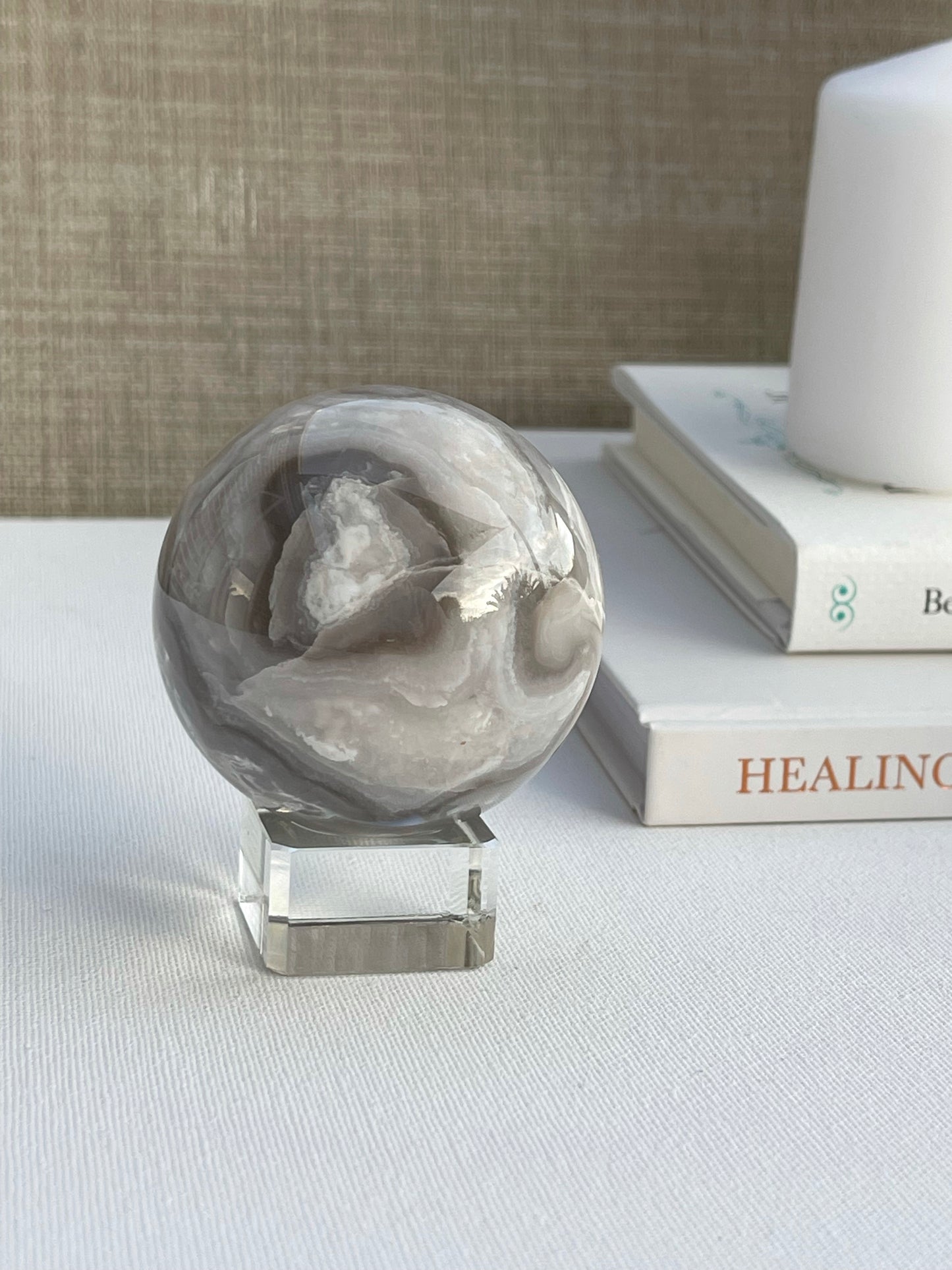 Grey Agate Sphere (0.262g) || Strength